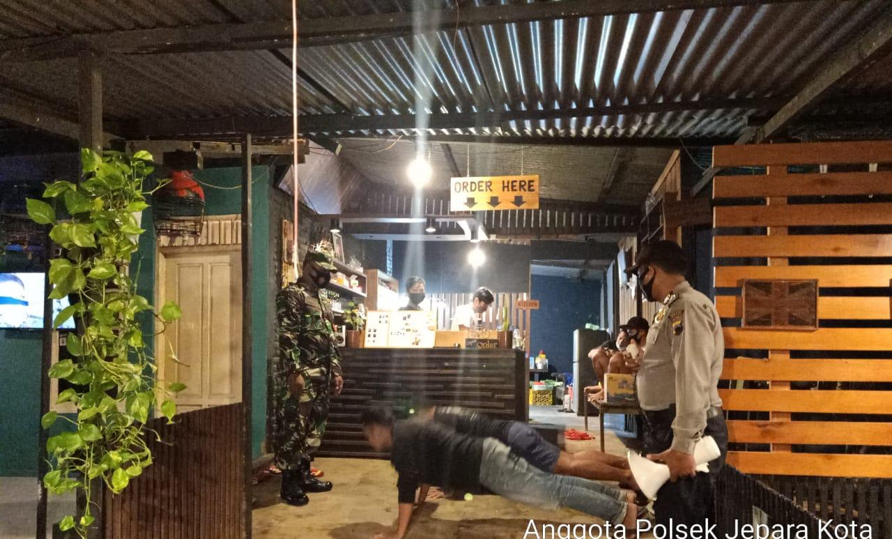 Rutin Ops Yustisi, Polsek Jepara Kota Bersama Petugas Gabungan Jaring 42 Pelanggar Protokol Kesehatan