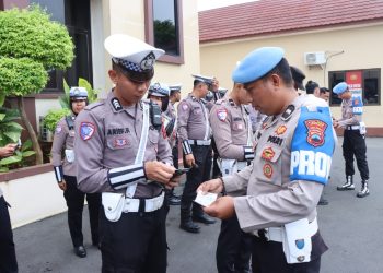 Lakukan Disiplin Internal, Propam Polres Jepara Cek Kelengkapan Personel Terlibat Ops Zebra Candi 2025