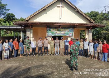 Sambut Hari Juang Kartika, TNI-Polri Dan Masyarakat Di Donorojo Jepara Bersinergi Melakukan Kerja Bakti