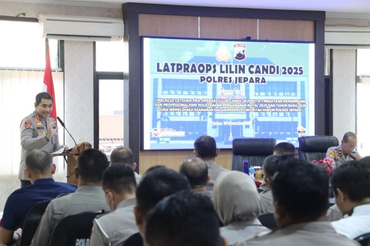 Polres Jepara Gelar Latpraops Lilin Candi 2025, Matangkan Pengamanan Natal 2025 dan Tahun Baru 2026